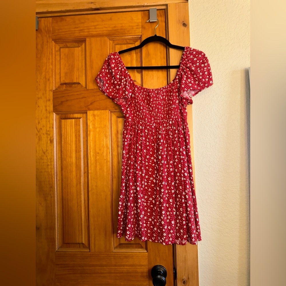 AE Womens Red Floral Flutter Sleeve Mini Dress - Picture 10 of 12